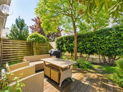 WOHNEN WIE IM HAUS – GROSSZÜGIGE MAISONETTEWOHNUNG MIT TERRASSE UND GARTENANTEIL