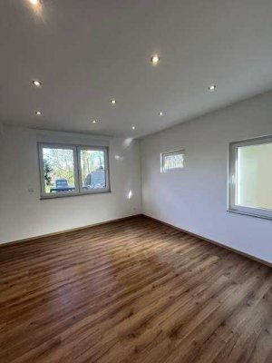 Vollständig renovierte Wohnung mit drei Zimmern in Bad Neuenahr