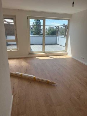 Wohnung mit schöner großer Terrasse