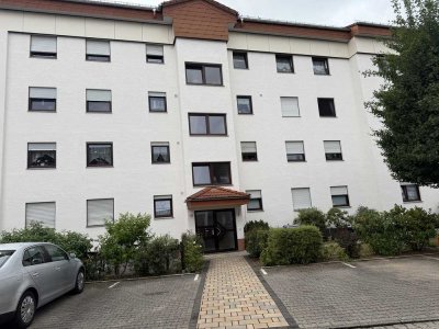 Schicke 4-Zimmer ETW m. Balkon, zus. Hobbyraum u. Kfz-Stellplatz