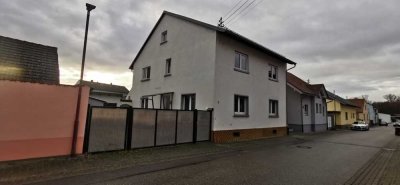 Vielseitig nutzbares 1-2-Familienhaus in Philippsburg-Rheinheim