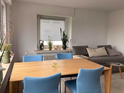 *Mannella* Stilvolle Obergeschosswohnung – hochwertig saniert und ideal gelegen in Siegburg