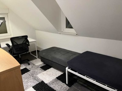 1 möbliertes Zimmer in WG in Leonberg nahe Stuttgart