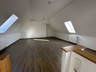 Gehobene 3 Zimmer-Maisonette-Wohnung im Theaterviertel. Ideal für Pendler!