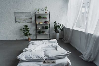 Großzügige 3-Zimmer-Wohnung und Garagenstellplatz