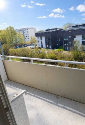 Helle 2-Zimmer-Wohnung im 4. OG mit Balkon in Greifswald-Schönwalde I / Südstadt