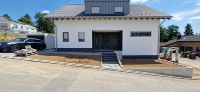 Geräumiges, 5-Raum-Einfamilienhaus mit luxuriöser Innenausstattung in Bad Münstereifel