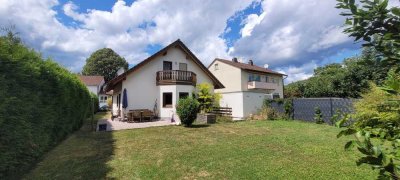 Großzügiges familienfreundliches freistehende Einfamilienhaus mit Garage in Kelkheim-Münster