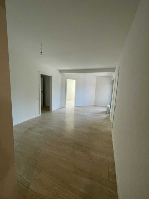 Attraktive 3-Zimmer-Wohnung mit gehobener Innenausstattung mit Balkon