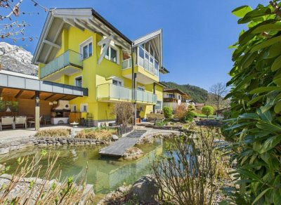 Attraktives Wohnen am Wasser: Zweifamilienwohnhaus zu verkaufen!