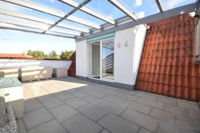 Altersgerechte 4,5-Zimmer-DG-Whg. mit Aufzug, Dachterrasse und TG-Platz