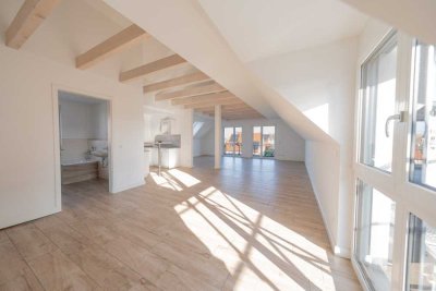 Renovierte Dachgeschosswohnung in Kissing zu vermieten