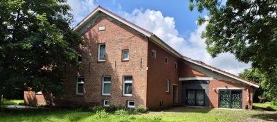 Saniertes Bauernhaus mit Pool und 3 Einliegerwohnungen, Renovierungsbedürftig