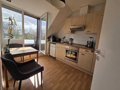 Charmantes 1-Zimmer-Apartment im DG mit Balkon in Hamburg-Bergedorf