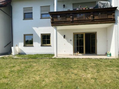 Exklusive 3-Zimmer-Erdgeschosswohnung mit gehobener Innenausstattung mit Einbauküche in Neufahrn