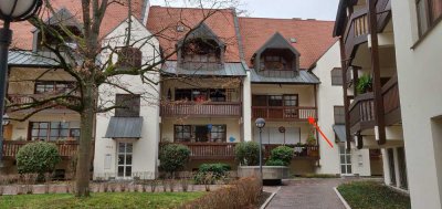 2-Zimmer-Wohnung in der Landshuter Altstadt mit Balkon & Blick auf die Burg