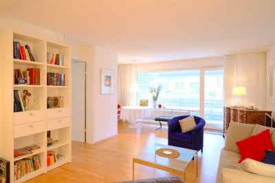 Sehr schöne 2,5-Zi.-Wohnung mit großem Balkon