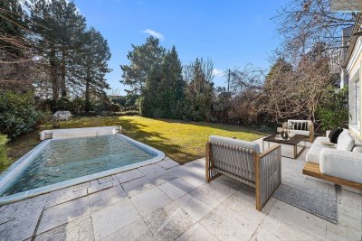 Elegante Villa mit Pool und Doppelgarage in Pötzleinsdorfer Aussichtslage!