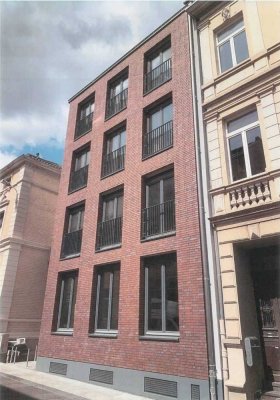 3,5-Zimmer-Whg. (109,50 m2=1.700€) und separates Appartement (42m2=700€)
