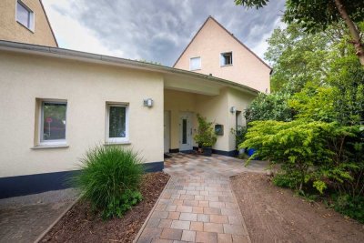 Charmantes Reihenhaus in zentrumsnaher Lage – Zwei Wohneinheiten, saniert & voll vermietet!