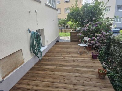 Exklusive, vollst. renovierte 3-Zimmer-Hochparterre-Wohnung mit geh. Innenausstattung in Stuttgart