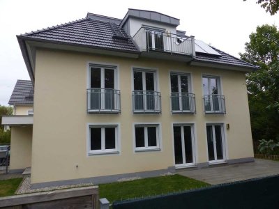Elegantes, Neuwertiges Einfamilienhaus mit 6 Zimmern in München-Perlach