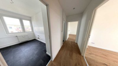 � Umzug leicht gemacht! Wir schenken Ihnen 300 € Umzugsbonus für den Start ins neue Heim.