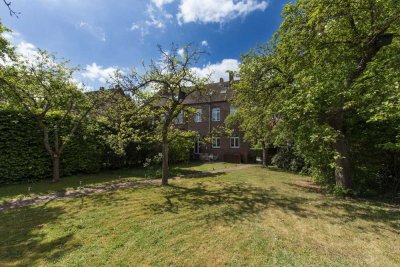 RESERVIERT !! Altbau-Charme trifft moderne Effizienz – ein Zuhause mit Geschichte und Zukunft