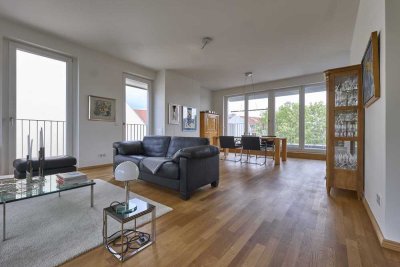 Elegantes Penthouse mit Terrassenblick und Liftzugang