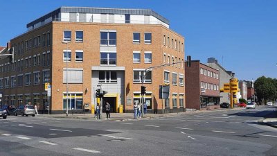 großzügige 3-Zimmer Wohnung im Zentrum mit PKW-Stellplatz