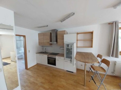 Gepflegtes EG-1-Zimmer Apartement mit EBK in Anzing