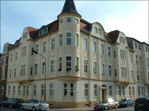 Exklusive Wohnung mit Erker bietet Platz für schönes Wohnen