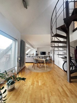 3-Familienhaus mit Studio und Loggia