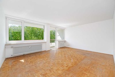Ruhig, grün, Bogenhausen: 3-Zimmer-Wohnung mit Gestaltungsspielraum