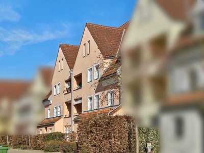 2-Zimmer-Wohnung mit Loggia, Terrasse und eigenem Stellplatz in Neutraubling