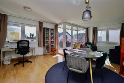 Helle 3-Zimmer Etagenwohnung mit zwei Balkonen und Tiefgaragenstellplatz in Bonn-Mehlem