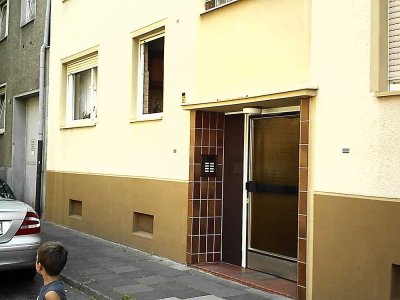 Exklusive, gepflegte 3-Zimmer-Wohnung mit Balkon in Köln