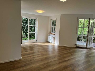 Stadtwohnung Halbhöhenlage2 Zimmer 52m² mit Einbauküche und Terrasse