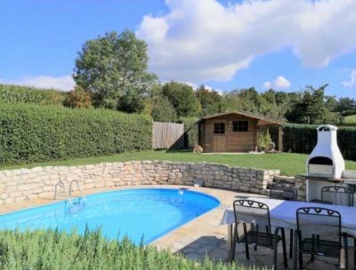 Großzügige 6-Zimmer-Maisonette mit Garten und Pool - Wohnen auf zwei Etagen wie im eigenen Haus