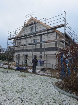 Erstbezug gehobene DHH mit S-Bahn-Nähe, fußläufig zum Bahnhof, top Anbindung nach München