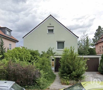 Großes Einfamilienhaus mit viel Potential!