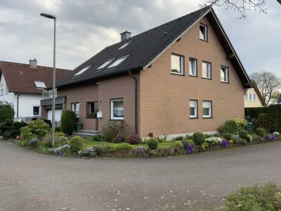 9-Zimmer Zweifamilienhaus Energieklasse C mit gehobener Innenausstattung in Remscheid Lennep