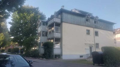 Stilvolle, gepflegte 3-Zimmer-Wohnung mit geh. Innenausstattung mit Balkon und EBK in Kolbermoor