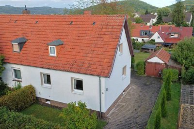 Ihr neues Zuhause in bester Lage – Doppelhaushälfte mit Balkon, Garten und Garage