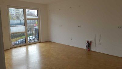 Helle 2-Zimmer Wohnung mit Balkon im 2. OG in Würzburg-Heidingsfeld