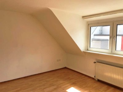 Charmante 2-Zimmer-Dachgeschosswohnung in Wuppertal als Kapitalanlage