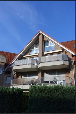 Helle 3,5-Zimmer Maisonette mit Balkon & TG in ruhiger Lage