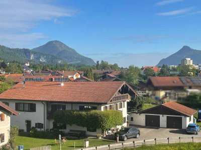 Vermietetes Zweifamilienhaus in Kiefersfelden mit schönem Bergblick - Nähe Autobahn und Inn!
