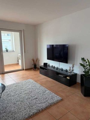 moderne Niedrig-Energie-2 Zi.Whg. mit Loggia