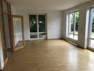 Großzügige Doppelhaushälfte in Ahlten (Lehrte)